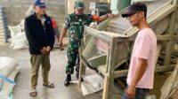 Babinsa Balearjosari Monitoring Pengeringan Padi Petani Hasilkan Gabah Berkualitas
