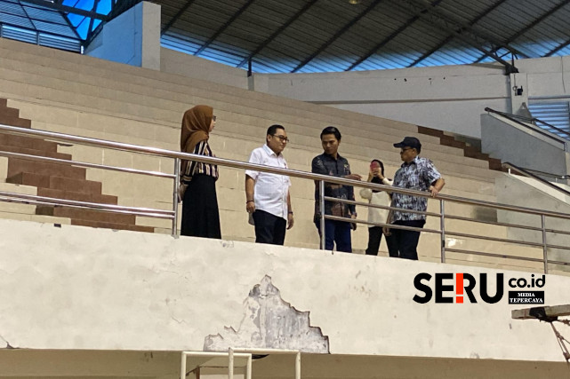 Komisi D DPRD Kota Malang menemukan sejumlah kerusakan fasilitas saat sidak ke GOR Ken Arok. (ws13)