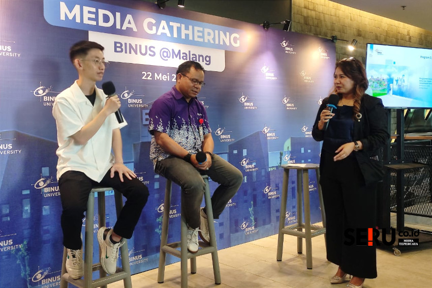 Alumni Binus @Malang, Misael Calvin menceritakan pengalaman entrepreneurship. (rhd)