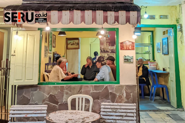 Sekitar 900 pengusaha warung makanan dan minuman di Kota Malang bakal bebas pajak setelah perubahan regulasi disahkan. (ws13)