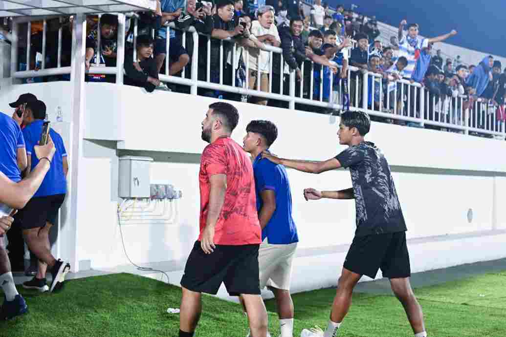 Pascainsiden Bus Persik, Arema FC Pertimbangkan Tak Lagi Bermain di Kanjuruhan
