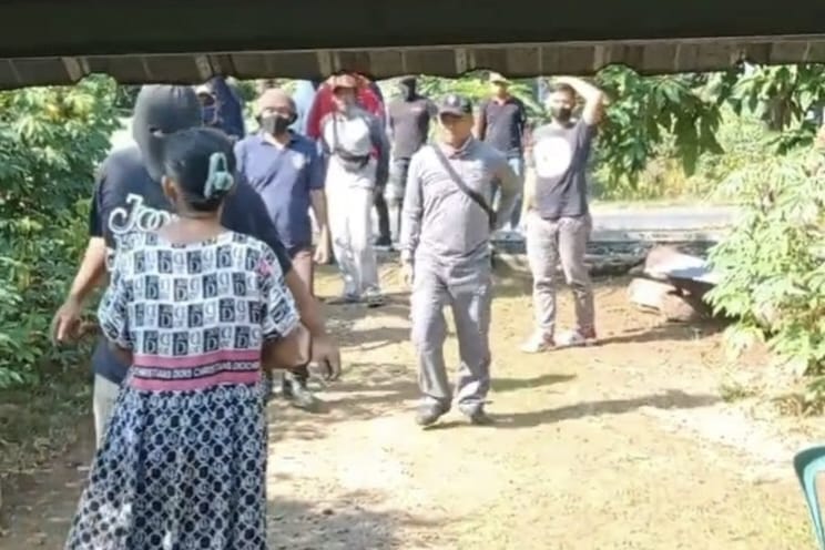 Empat Rumah Petani Dirobohkan Paksa, Petani Pundenrejo Serbu Kantor Bupati Pati