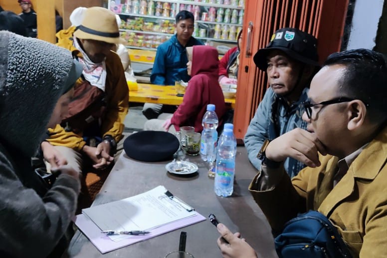 Tim Gabungan Lancarkan Sweeping Guide Ilegal di Gunung Bromo