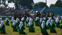 Dinas Pendidikan Kota Batu Persembahkan Tari Massal Sang Wiyata Bhakti di Hardiknas 2025