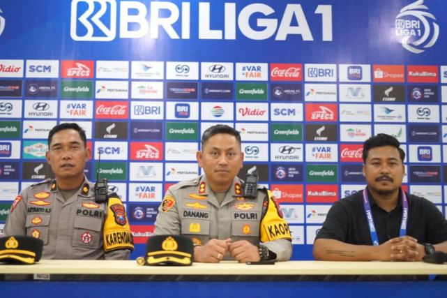 Pertandingan Uji Coba Arema FC, Mematangkan Pengamanan dari Segala Lini