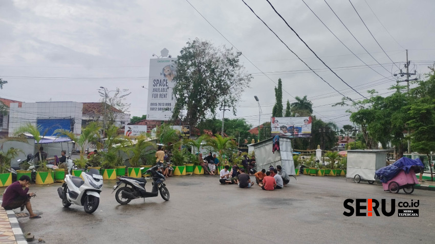 Arek Lancor Kembali Diserbu PKL, Bupati Tegaskan Jika Ada Tindakan Anarkis Akan Ditertibkan