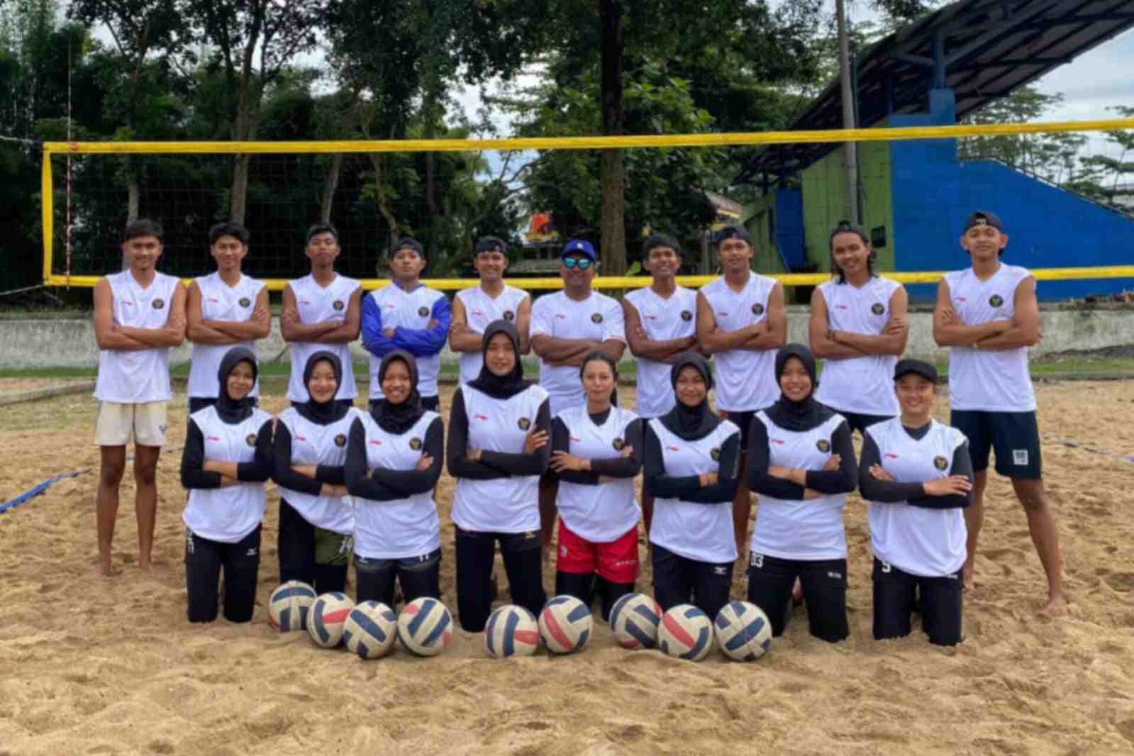 Kabupaten Malang Targetkan Medali Emas Setiap Kategori Cabor Voli Pantai
