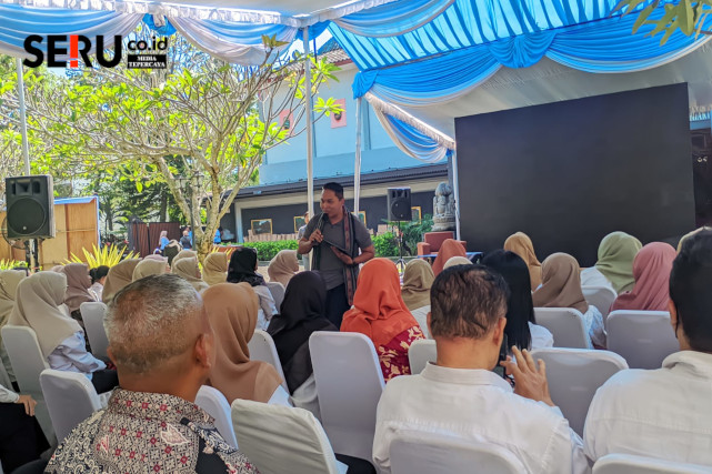 Kegiatan seminar diikuti para guru dari sekolah negeri dan swasta jenjang SD-SMP. (bas)