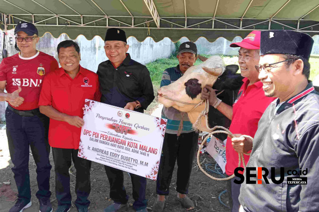 DPC PDI-P Kota Malang Sembelih 8 Sapi dan 6 Kambing, Bagikan 3.500 Paket Daging Kurban