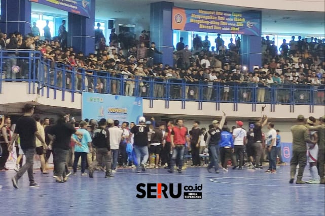 Diwarnai Ricuh, Final Futsal Kota Malang vs Kota Surabaya Ditunda