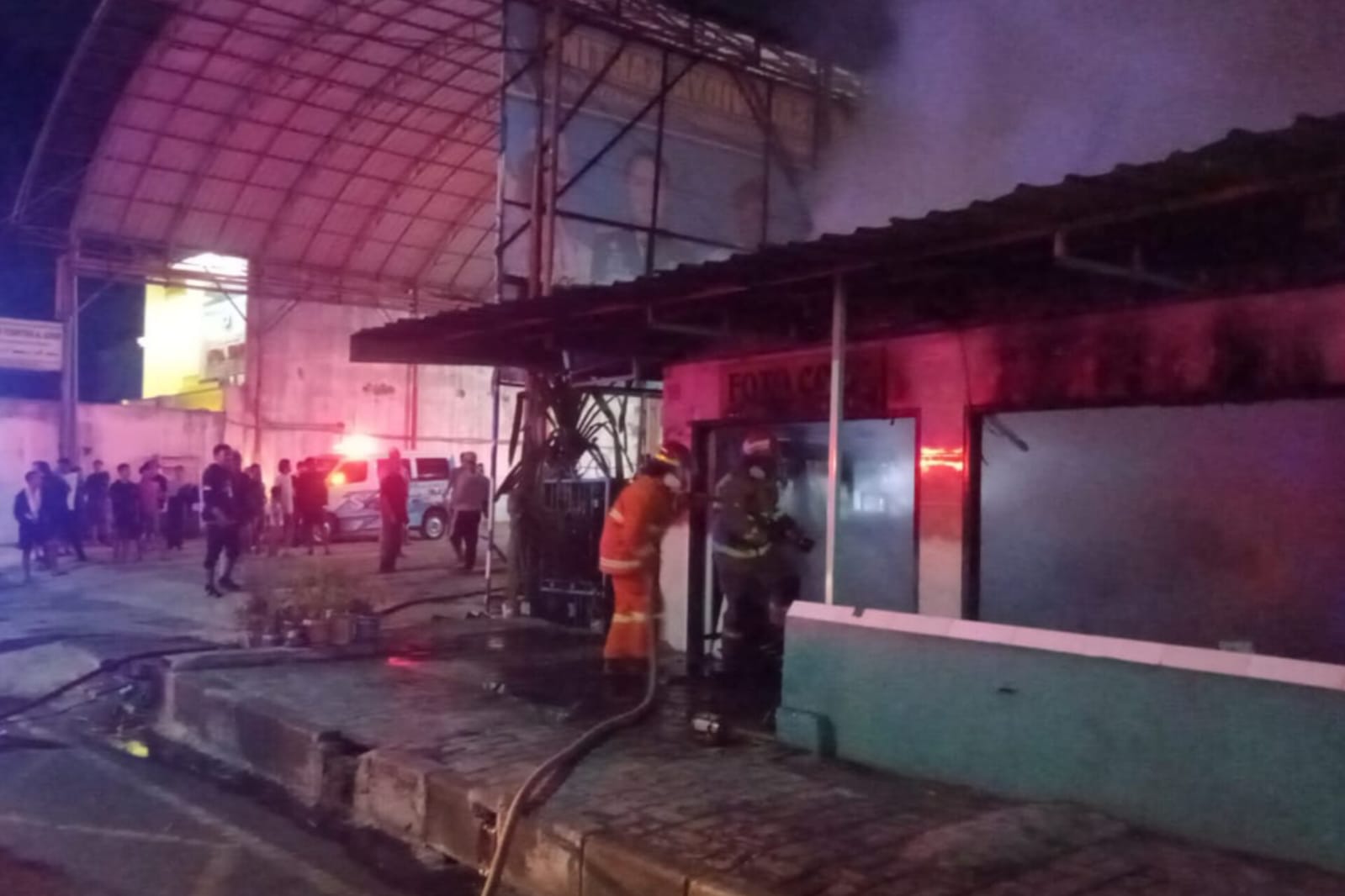 Tempat Usaha Fotocopy dan Toko ATK di Karangploso Terbakar, Kerugian Capai Rp300 Juta