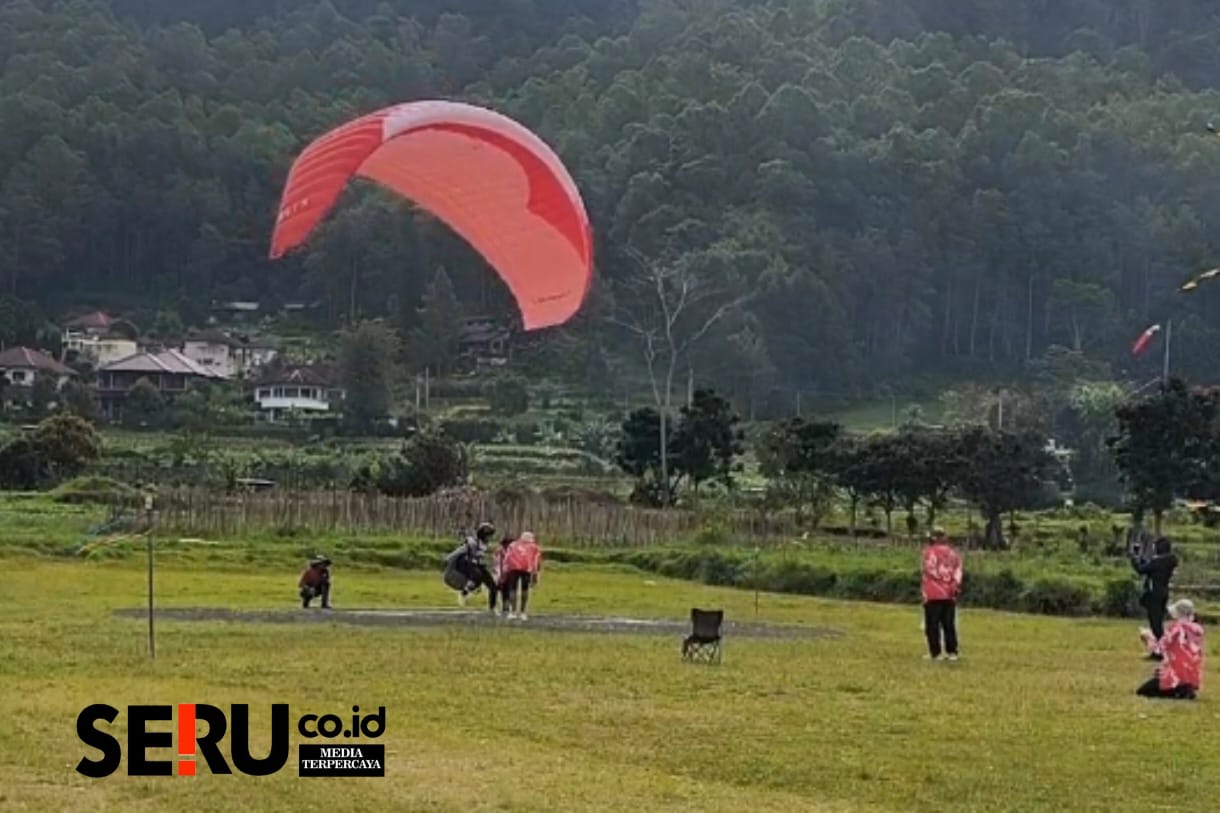 Kejuaraan Paralayang Porprov IX Jatim di Kota Batu Terkendala Angin Kencang