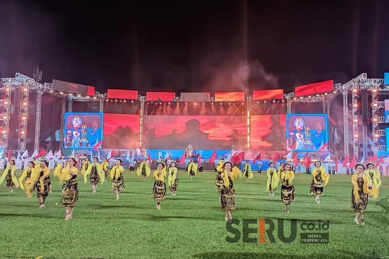 Gubernur Khofifah Buka Porprov IX Jatim, Suguhkan Ragam Pertunjukan di Stadion Tertua Indonesia