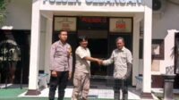 Ditemukan Warga Saat Mencari Kayu Bakar, Elang Ular Bido Diserahkan ke BBKSDA