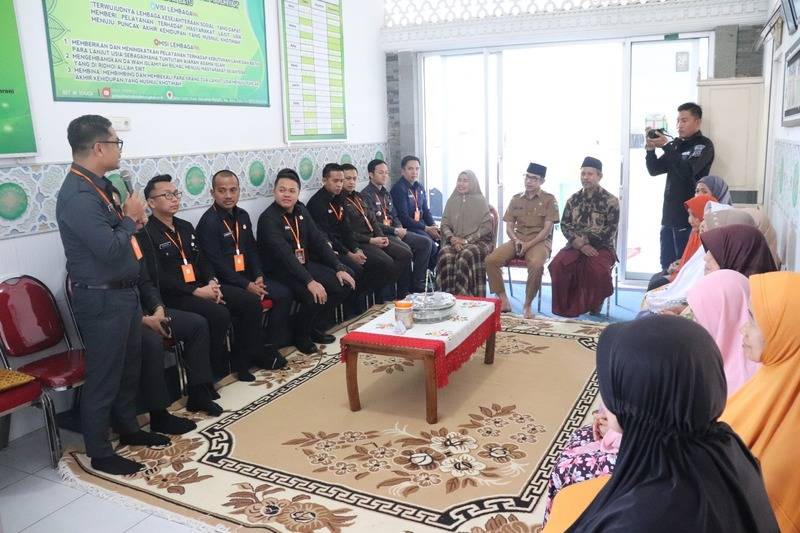 Sespimmen Lemdiklat Polri Gelar Baksos di Ponpes Lansia Muslimat NU Kota Batu