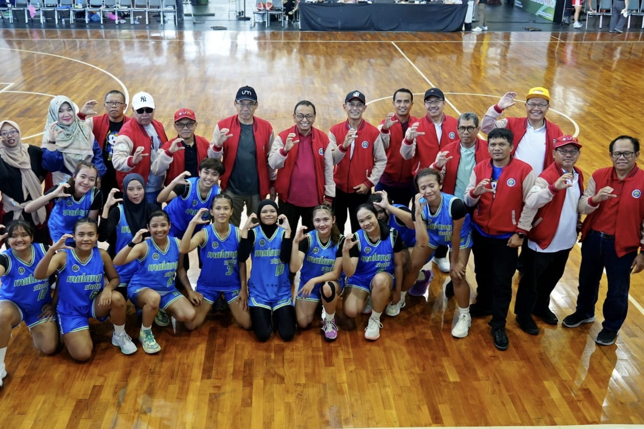 UM Sabet Juara Umum Kedua di POMPROV Jatim 2025 dengan Torehan 97 Medali
