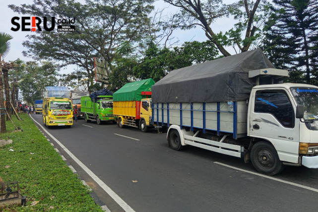 Ratusan Sopir Truk Gelar Aksi Solidaritas Tolak Kebijakan ODOL