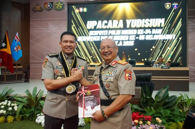 Kombes Pol Budi Hermanto Raih Dua Penghargaan Yudisium Sespimti Dikreg 34
