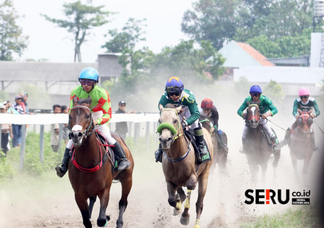 Cabor Berkuda Kabupaten Kediri menjadi Juara Umum