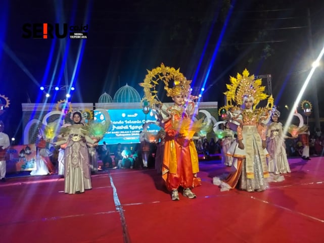 Kemeriahan Pawai Lampion yang mengusung tema Situbondo Islamic Culture, Kamis (26/06/2025) malam