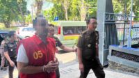 Diduga Korupsi APBDes Rp398 Juta, Kades Ngepung Ditahan Kejari Nganjuk 