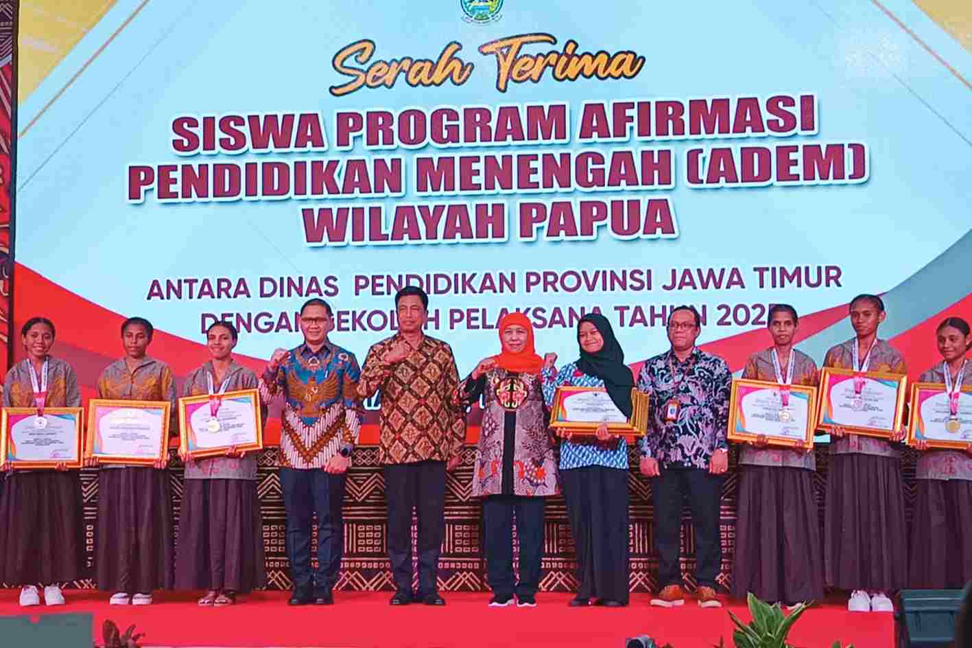 Jatim Terima 145 Siswa Papua Program ADEM, Gubernur Khofifah Dukung Peningkatan Kualitas SDM