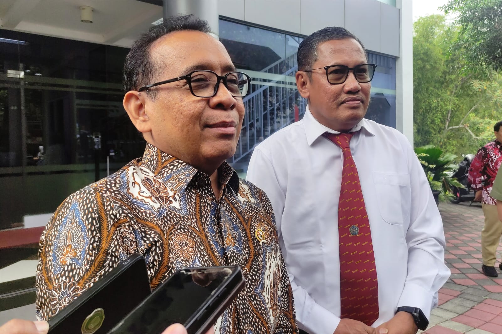 Menko PMK Soroti Disrupsi Teknologi AI di Bidang Pendidikan