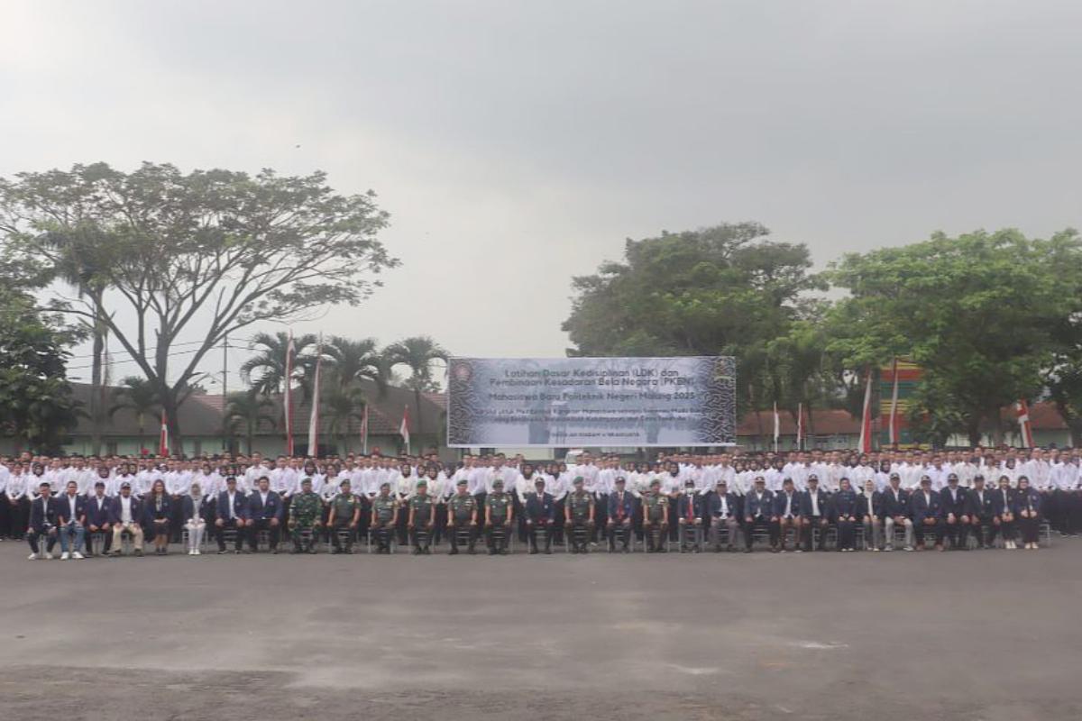 Maba Polinema Ikuti LDK dan PKBN, Cetak Mahasiswa Berkarakter