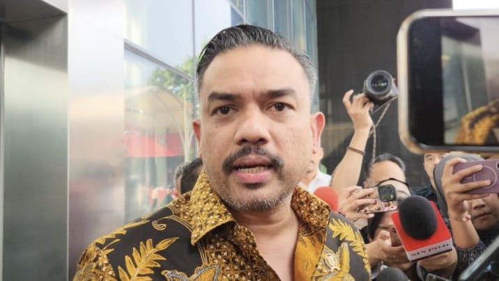Menteri UMKM Datangi KPK Klarifikasi dan Sebut Istri ke Eropa Mendampingi Anak