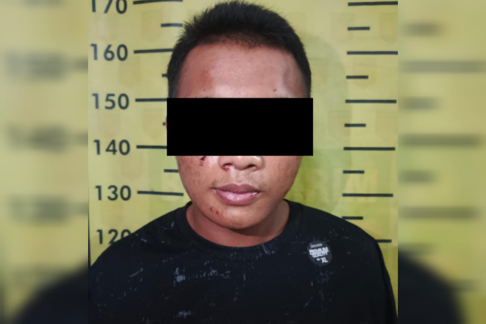Bermodalkan Kapak dan Obeng, Dua Pemuda Satroni Bedak di Pasar Bantur Sejak Tahun 2024 Lalu