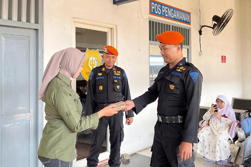 Layanan Lost and Found KAI Daop 8, Temukan Barang Pelanggan yang Hilang atau Tertinggal