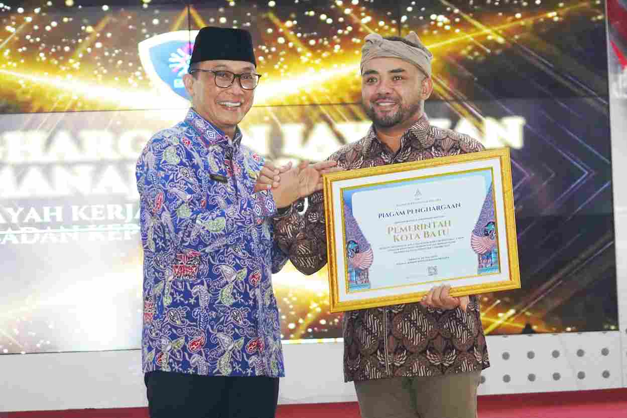 Pemkot Batu Raih Penghargaan Komitmen Terbaik dalam Penuntasan Disparitas Data