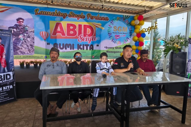 Abid Seiya Siswa SD Ngaglik 1 Batu Tembus Mayor Label, Launching Hits Lagu Bumi Kita