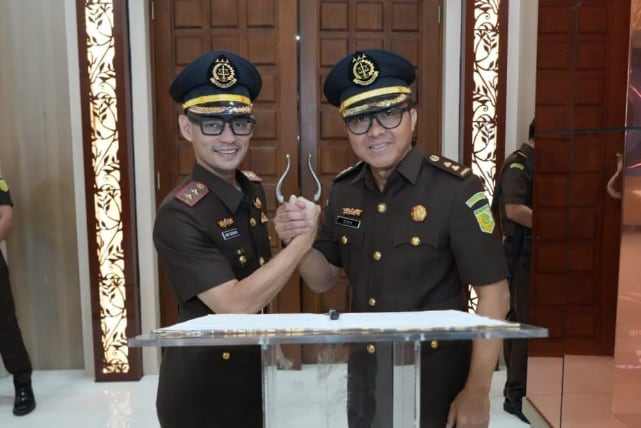 Andy Sasongko Gantikan Didik Adhyotomo sebagai Kajari Batu