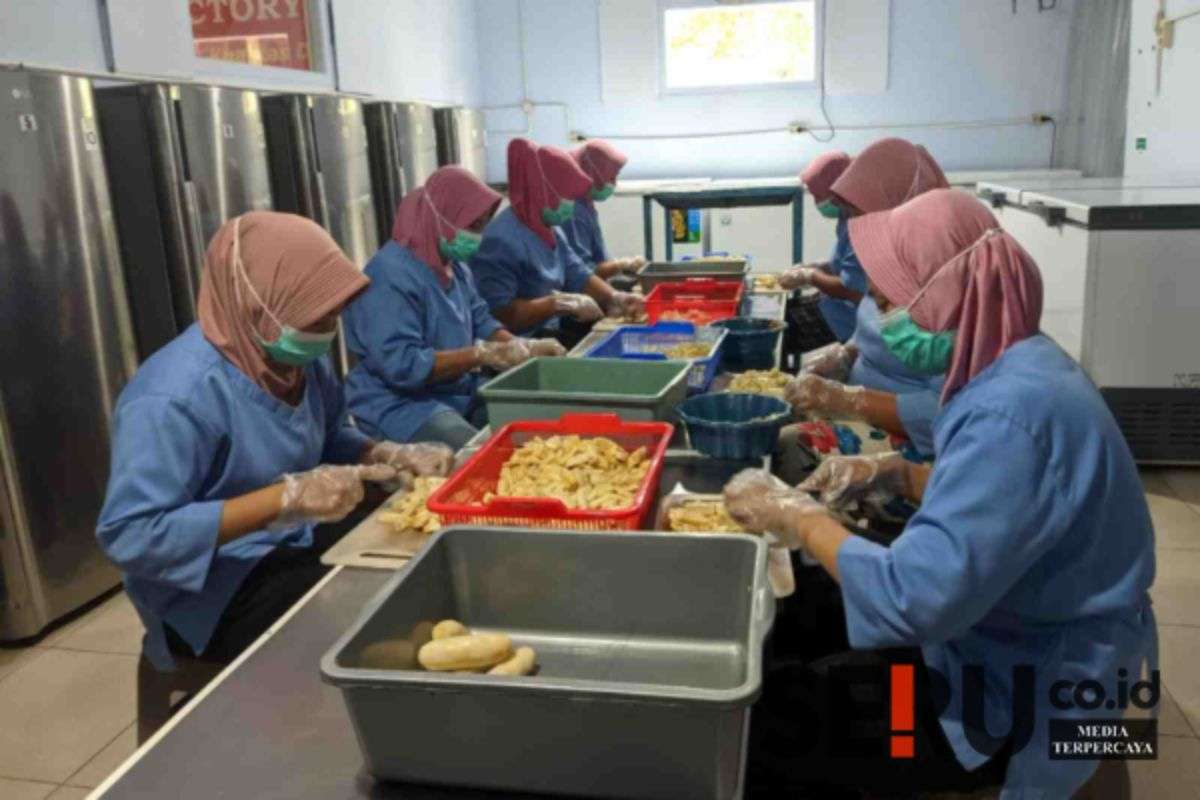 Rambak Pisang Produk Kromengan Tembus Pasar Mancanegara