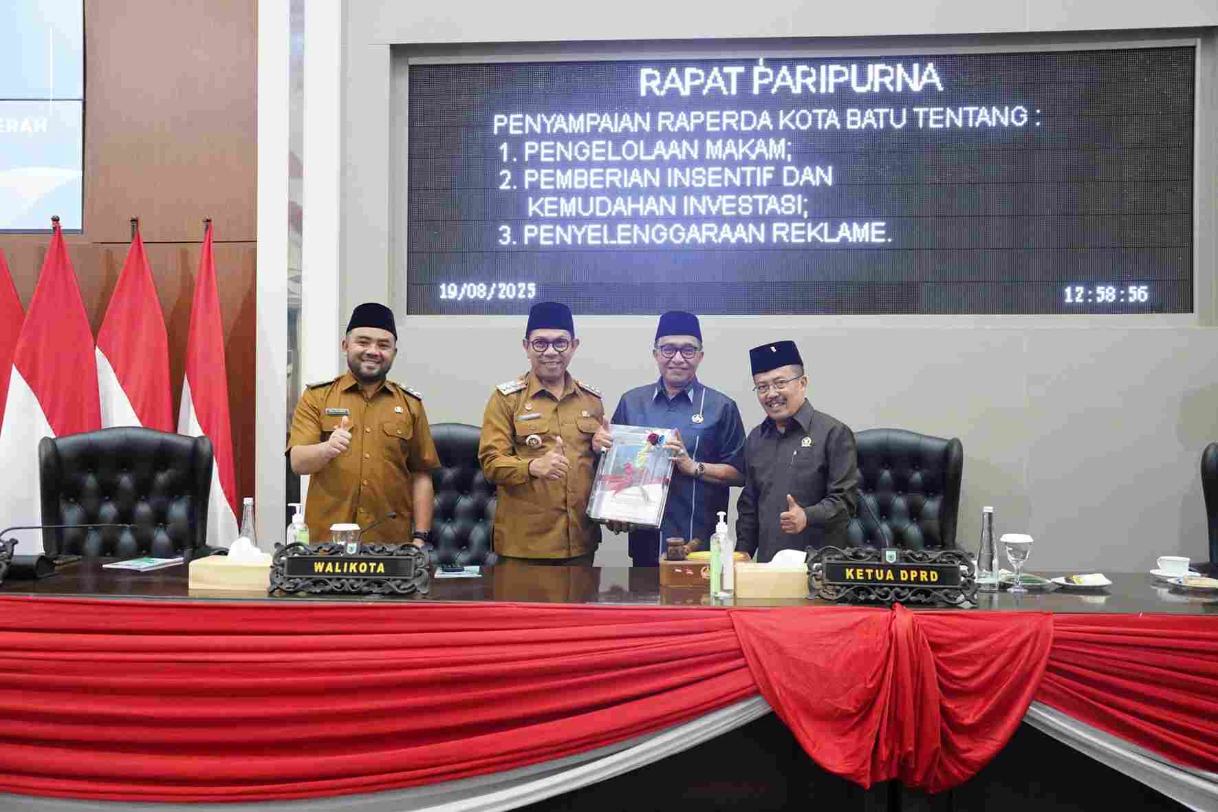 Pemkot Batu Ajukan 3 Raperda Strategis Kepada DPRD, Diantaranya Kemudahan Investasi