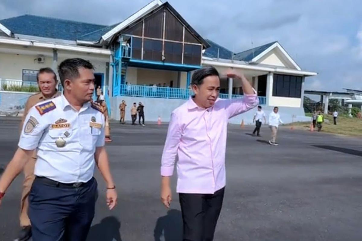 Bupati Jember Cek Kesiapan Bandara Notohadinegoro Sebelum Penerbangan Perdana Jember-Jakarta