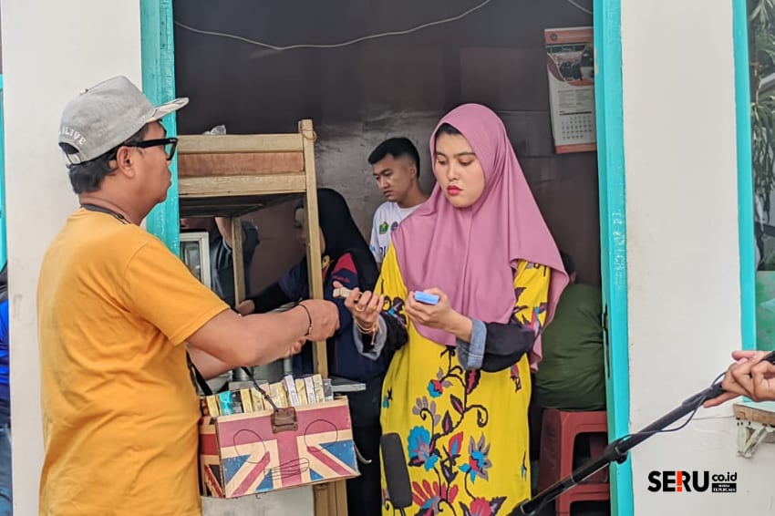 Pedagang dan masyarakat harus memastikan produk rokok yang dibeli memiliki legalitas dengan berpita cukai. (bas)