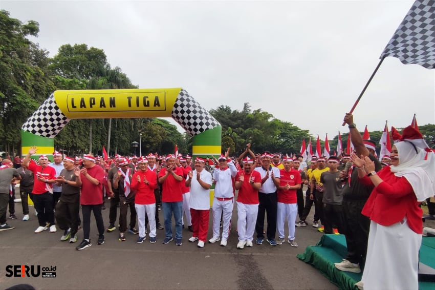 Gebyar HUT ke-80 RI di Rampal, Ribuan Warga bersama TNI Ikuti Jalan Sehat hingga Hiburan Rakyat