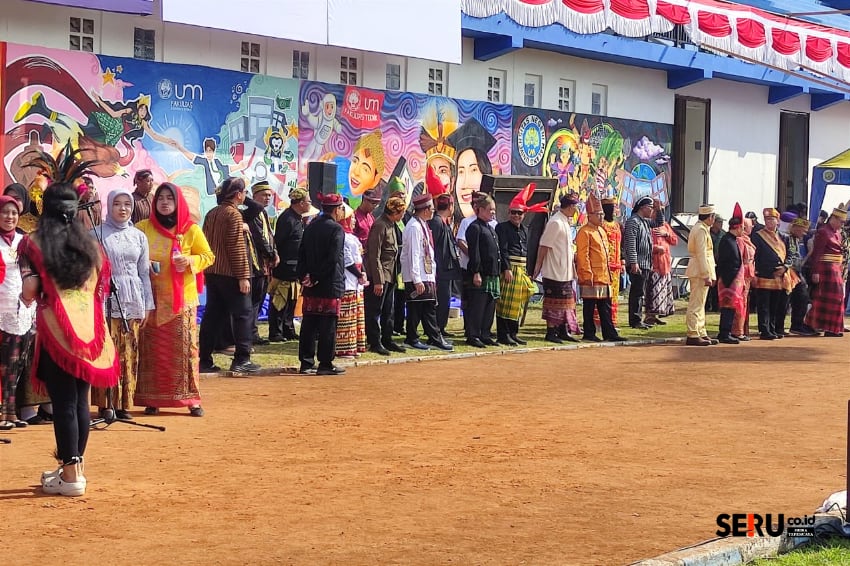 Upacara HUT ke-80 Kemerdekaan RI Momentum Pembukaan PKKMB 2025 dan Pengenalan Sivitas