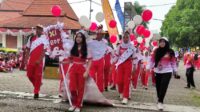 Ribuan Siswa SMK PGRI 3 Jalan Sehat Kreasi, Usung Semangat Kreatif Kuat dan Sehat