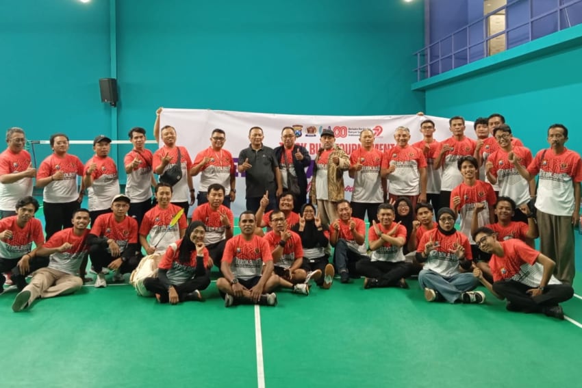Meriahkan HUT ke-80 RI dan ke-79 Bhayangkara, PWI Malang Raya Gelar Turnamen Tepok Bulu