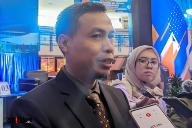 Ketua Panitia Pemilihan Direktur Polinema menjelaskan, tahapan menuju pemilihan direktur baru. (bas)