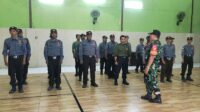 Babinsa Sukun Berikan Pembekalan Linmas Kebonsari Sebagai Mitra Strategis