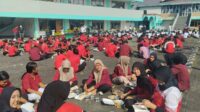 Maba Universitas Insan Budi Utomo Sarapan Bareng Menu 'Sudah tapi Belum'