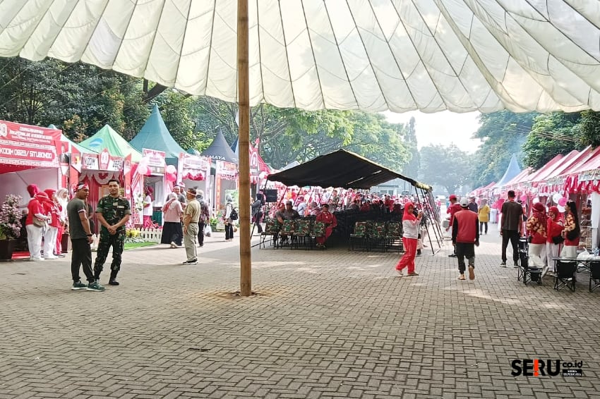 116 stand UMKM memamerkan produk unggulan ketahanan pangan masing-masing wilayah Kodim di bawah Korem 083/Bdj. (rhd)