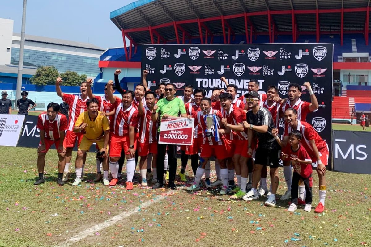 Tim Kota Malang Juara 1 Turnamen MS Glow 2025