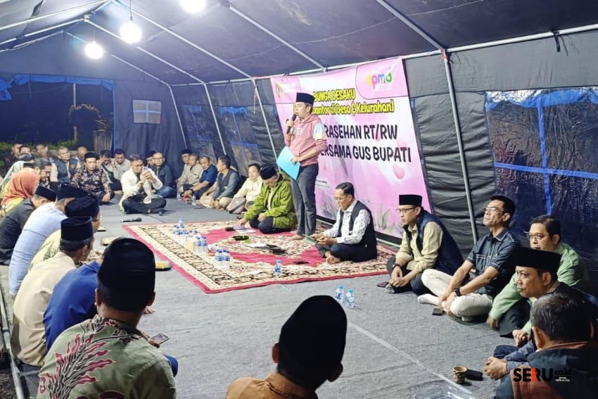 Bupati Jember Serap Aspirasi Ketua RT/RW dan Kades saat Ngantor di Desa