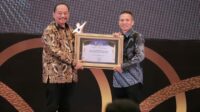 Gaungkan Semangat Olahraga Jatim, Muhammad Nabil Raih Penghargaan