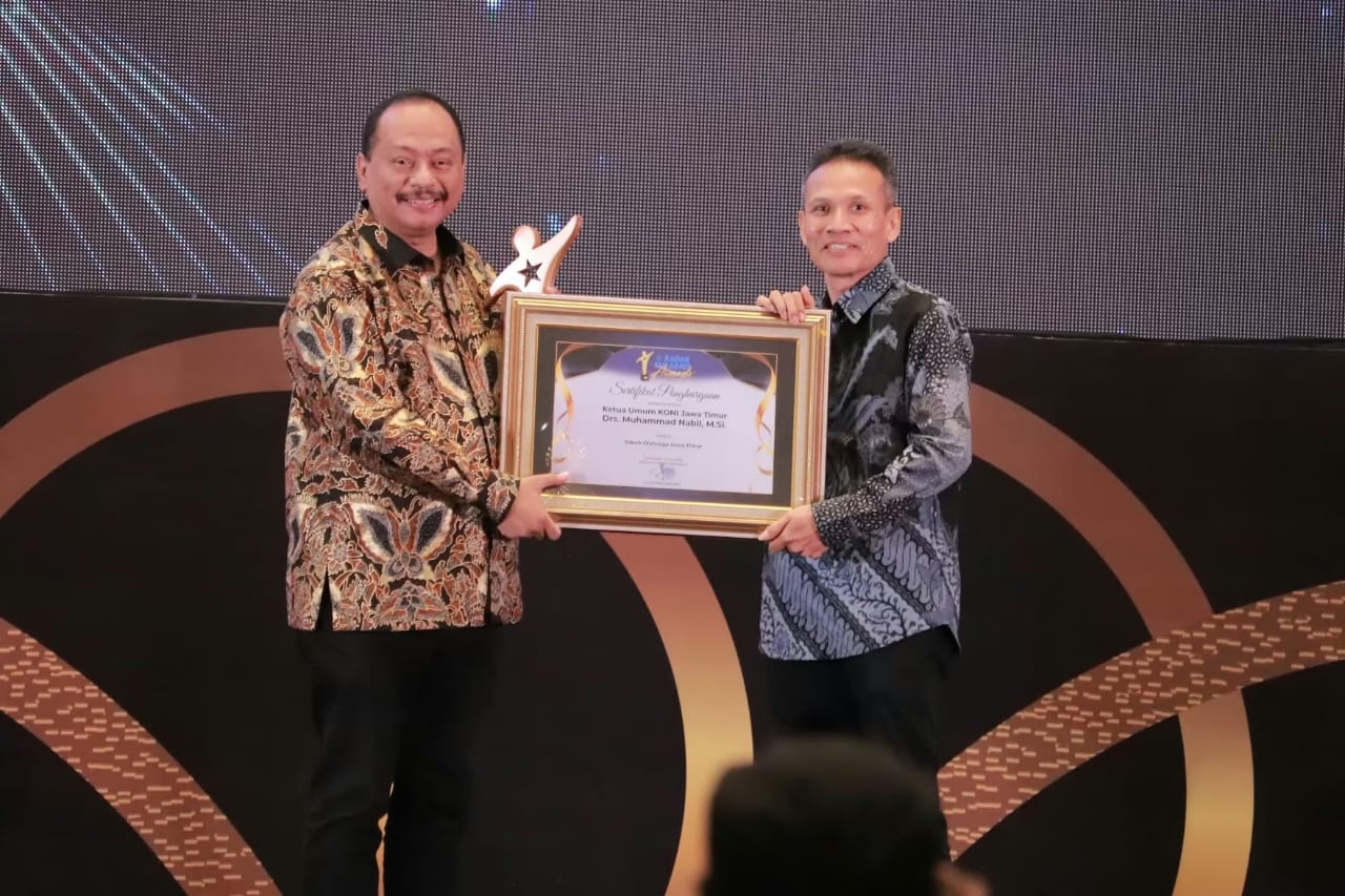 Gaungkan Semangat Olahraga Jatim, Muhammad Nabil Raih Penghargaan